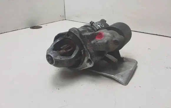 Volkswagen PASSAT B5 Starter motor 053911049