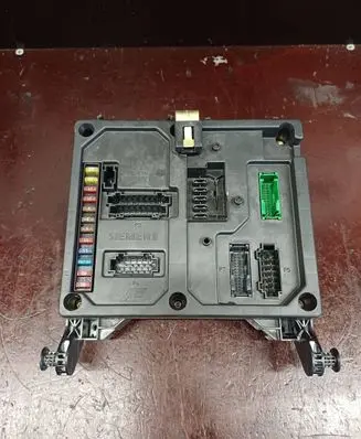 Ford Galaxy Comfort/convenience module S108152001
