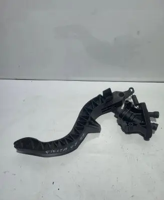 Ford Fiesta Clutch master cylinder PA66GF35 1905