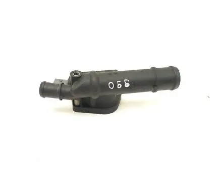 Audi A3 S3 8P Engine coolant pipe/hose 03G121132B