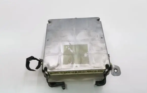 Toyota Corolla E120 E130 Engine control unit/module