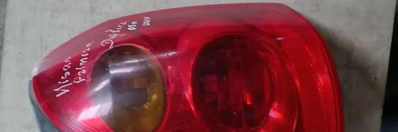 Nissan Almera Tino Rear/tail lights