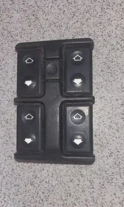BMW 5 E34 Electric window control switch 1379075