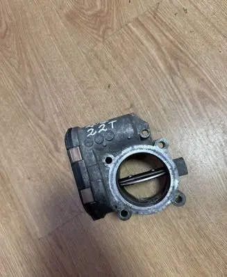 Mercedes-Benz C W203 Throttle valve A1110980109 0280750045