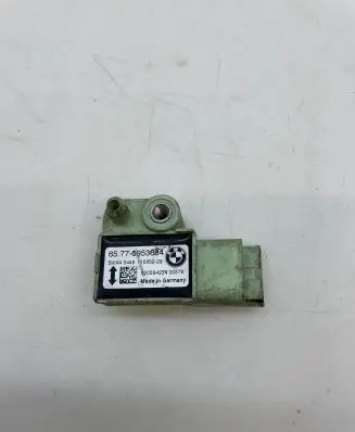 BMW 5 E60 E61 Airbag deployment crash/impact sensor 6953634 65776953634