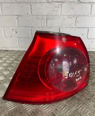 Volkswagen Golf V Rear/tail lights 1K6945095G