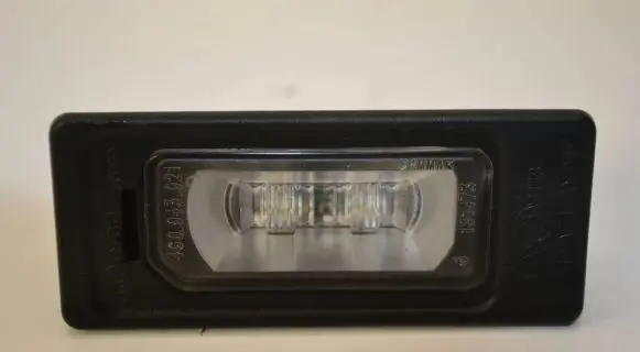 Audi A6 S6 C7 4G Number plate light 866010