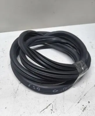 BMW X2 F39 Rear door rubber seal (on body) 7420803