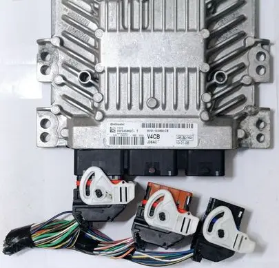 Ford Kuga I Engine control unit/module 8V4112A650CB 5WS40862CT