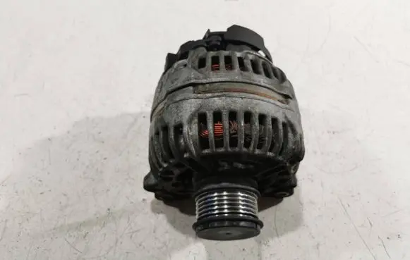 Audi A4 S4 B7 8E 8H Generator/alternator 06F903023J 0124525092