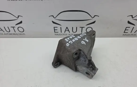 Dodge Durango III Engine mounting bracket 68252524AA