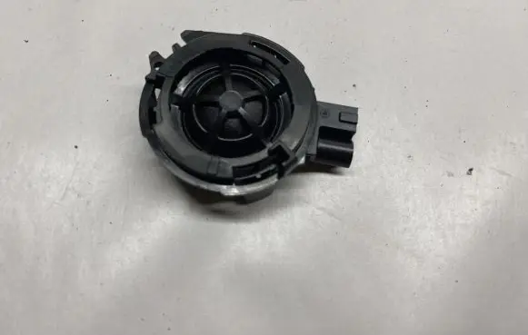 Audi Q3 F3 Front door speaker 83A035398
