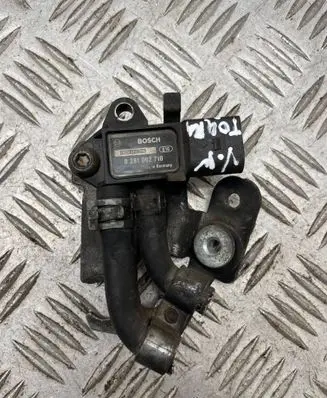 Volkswagen Touran I Air pressure sensor 0281002710
