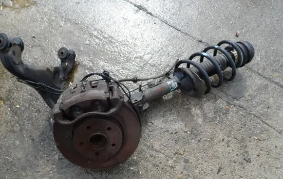 Mercedes-Benz Vito Viano W639 Front wheel hub spindle knuckle