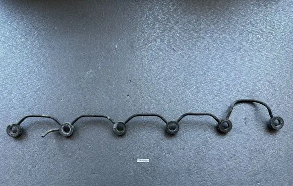 Nissan Patrol Y60 Fuel line pipe 16671V7211