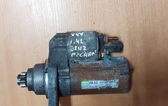 Volkswagen Tiguan Starter motor 02Z911023G