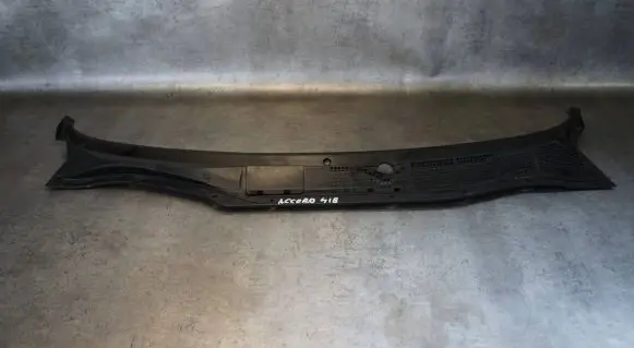 Honda Accord Wiper trim 74200-S1A-G000