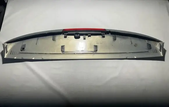 Toyota Avensis T250 Tailgate/trunk spoiler 7608505050