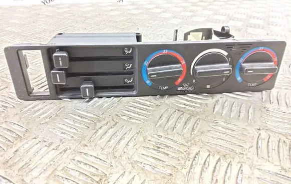 BMW 5 E34 Climate control unit 1391378 1391379