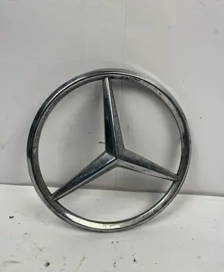 Mercedes-Benz Sprinter W901 W902 W903 W904 Manufacturer badge logo/emblem A9018170016