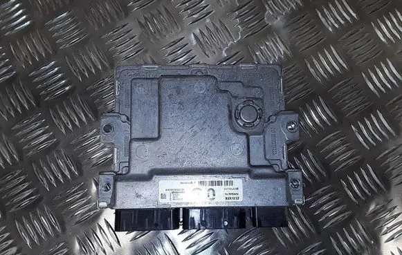 Nissan Navara D23 Engine control unit/module 237105JU0B