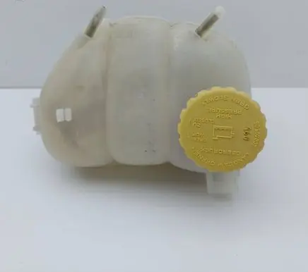 Opel Vectra B Coolant expansion tank/reservoir 90499809