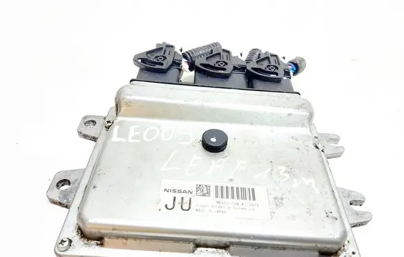 Nissan Leaf I (ZE0) Engine control unit/module MEV01104A1