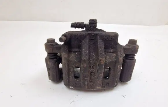 Mitsubishi Outlander Front brake caliper 