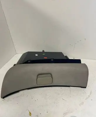 Mercedes-Benz A W168 Glove box 1686890091