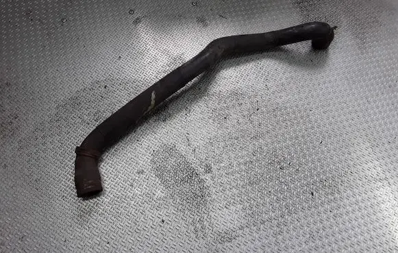 Volkswagen Transporter - Caravelle T4 Engine coolant pipe/hose
