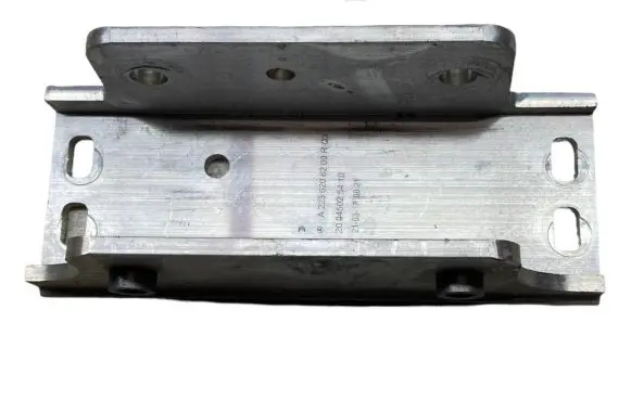 Mercedes-Benz S W223 Radiator support slam panel bracket A2236206200