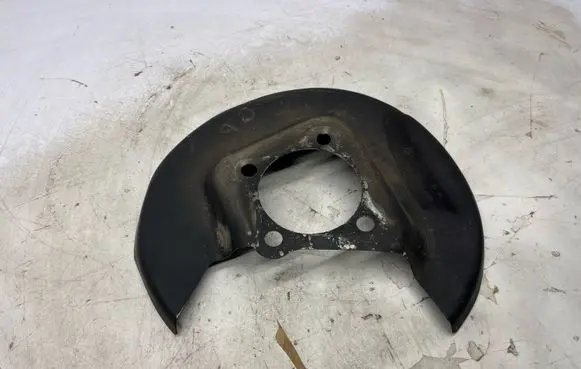 Peugeot 308 Rear brake disc plate dust cover 9807112580