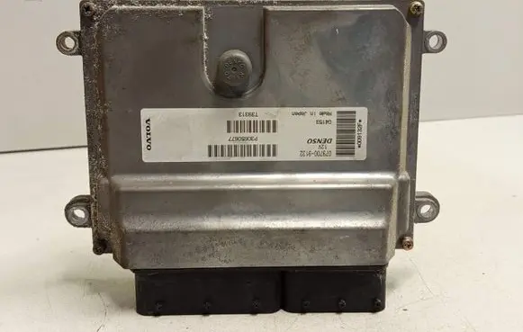 Volvo S40 Engine control unit/module T39313 P30650677