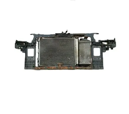 Hyundai i30 Radiator support slam panel 282702A770