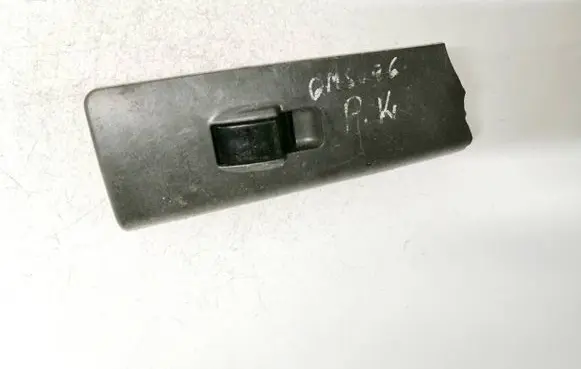 Mitsubishi Space Wagon Electric window control switch