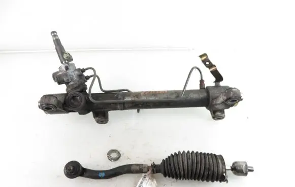 Toyota Corolla Verso E121 Steering rack 
