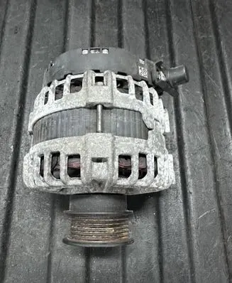 Volvo S90, V90 Generator/alternator 30659580