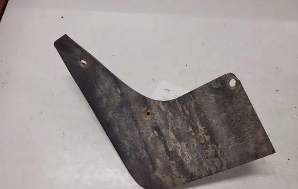 KIA Carens I Rear mudguard