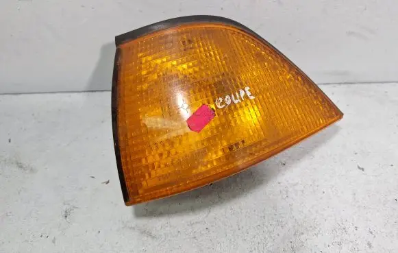 BMW 3 E36 Front indicator light 858053 1393277