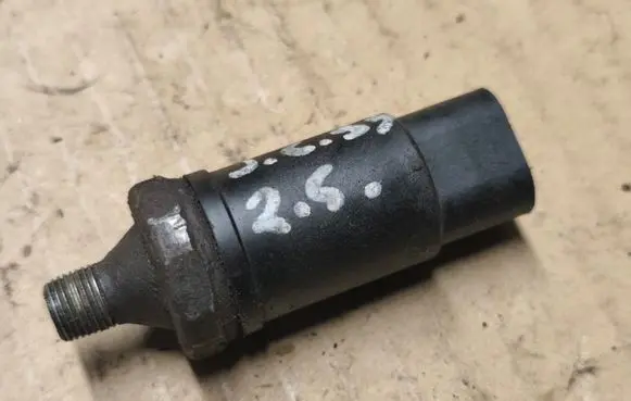 Jeep Cherokee XJ Sensor 