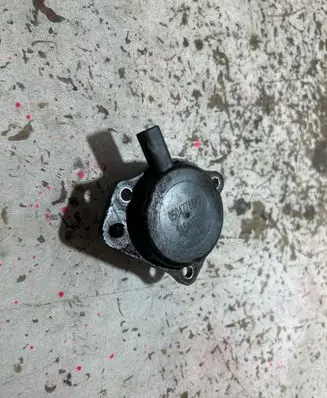 Dodge Durango Camshaft pulley/ VANOS 05047788AD 215403312