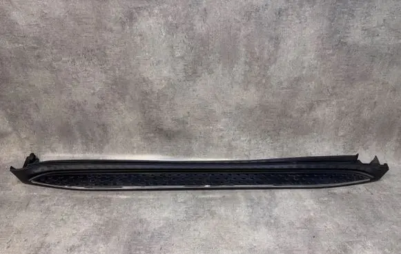 Mercedes-Benz GL X164 Thresholds for All-terrain vehicles A1646900475