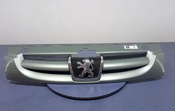 Peugeot Partner Front grill 9644758577