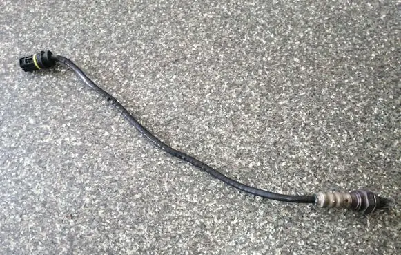 Mercedes-Benz C W203 Lambda probe sensor 0015400517