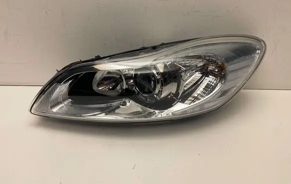 Volvo C30 Headlight/headlamp 31299814 0301255201
