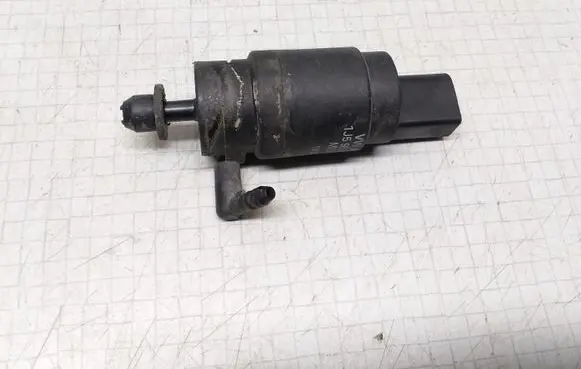 Audi A6 S6 C5 4B Windscreen/windshield washer pump 1J5955651