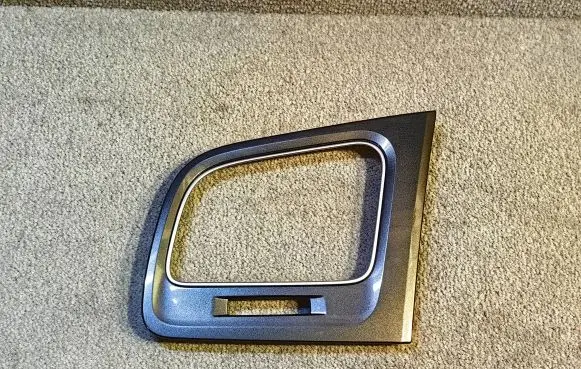 Volkswagen Golf Cross Dashboard side air vent grill/cover trim 5G1819741