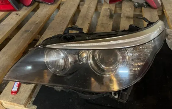 BMW 5 E60 E61 Headlight/headlamp 1ZS00999403 A9704467305 7044673