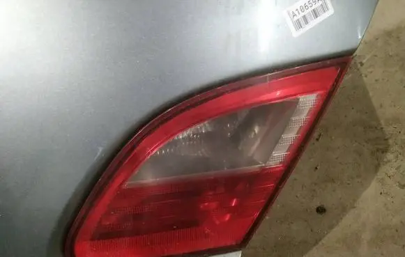 Chrysler Sebring (JS) Tailgate rear/tail lights 