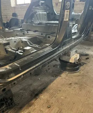 Citroen DS5 Side car body part 